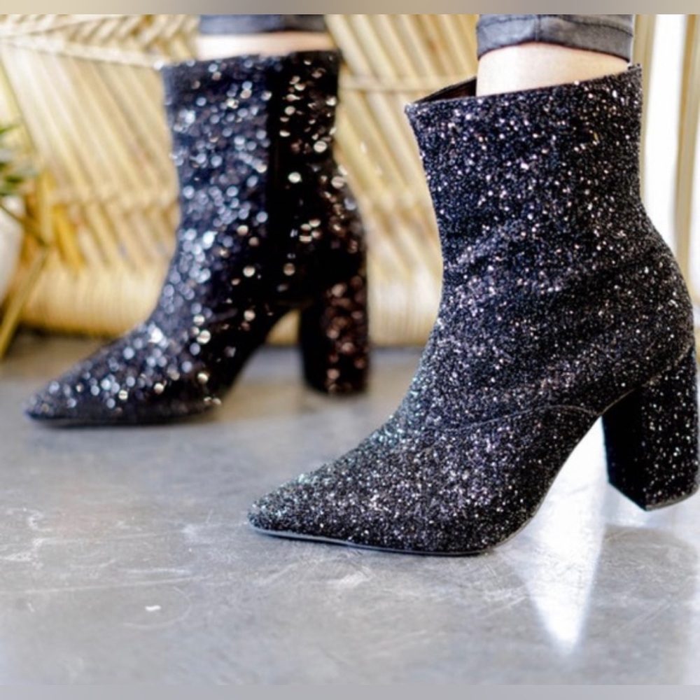 NIB - Old Cutter Sophia - Black Sparkle Pointed Toe Boots - Womens Size 10